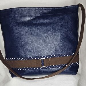 Women's handbag